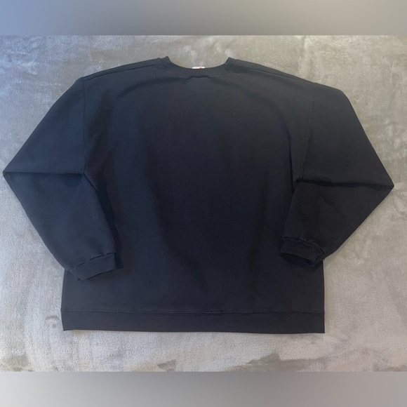 Graphic Sweatshirt - Picture 3 of 3